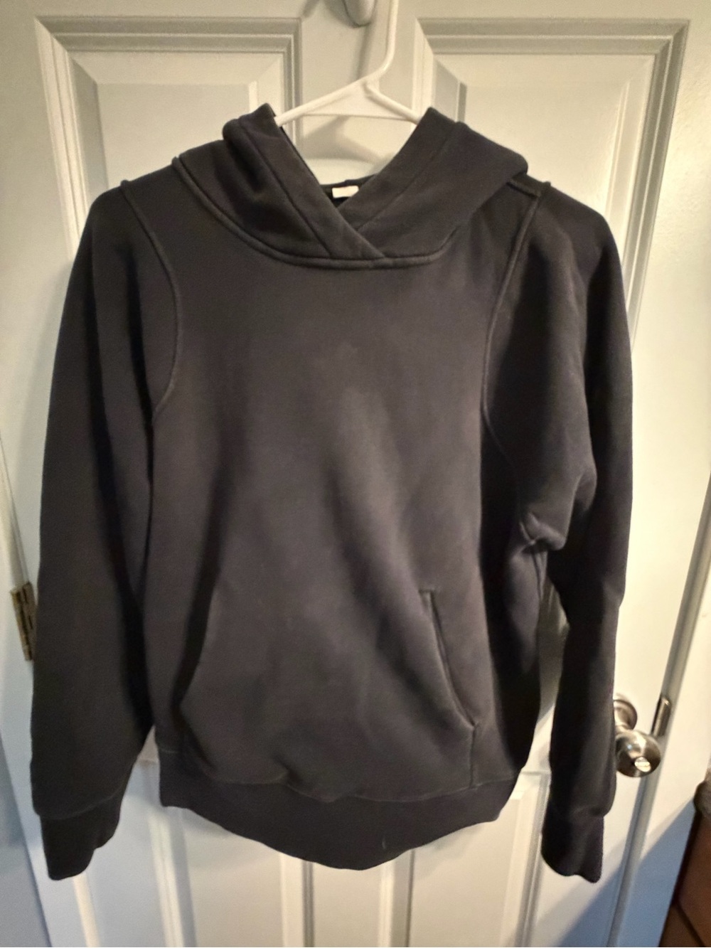 lululemon athletica Women’s Black Pullover Hoodie